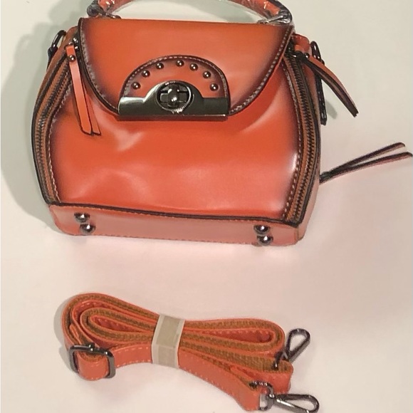 Woman Vintage Sitching Rivet Decorative Flap Saddle Bag - Picture 5 of 6